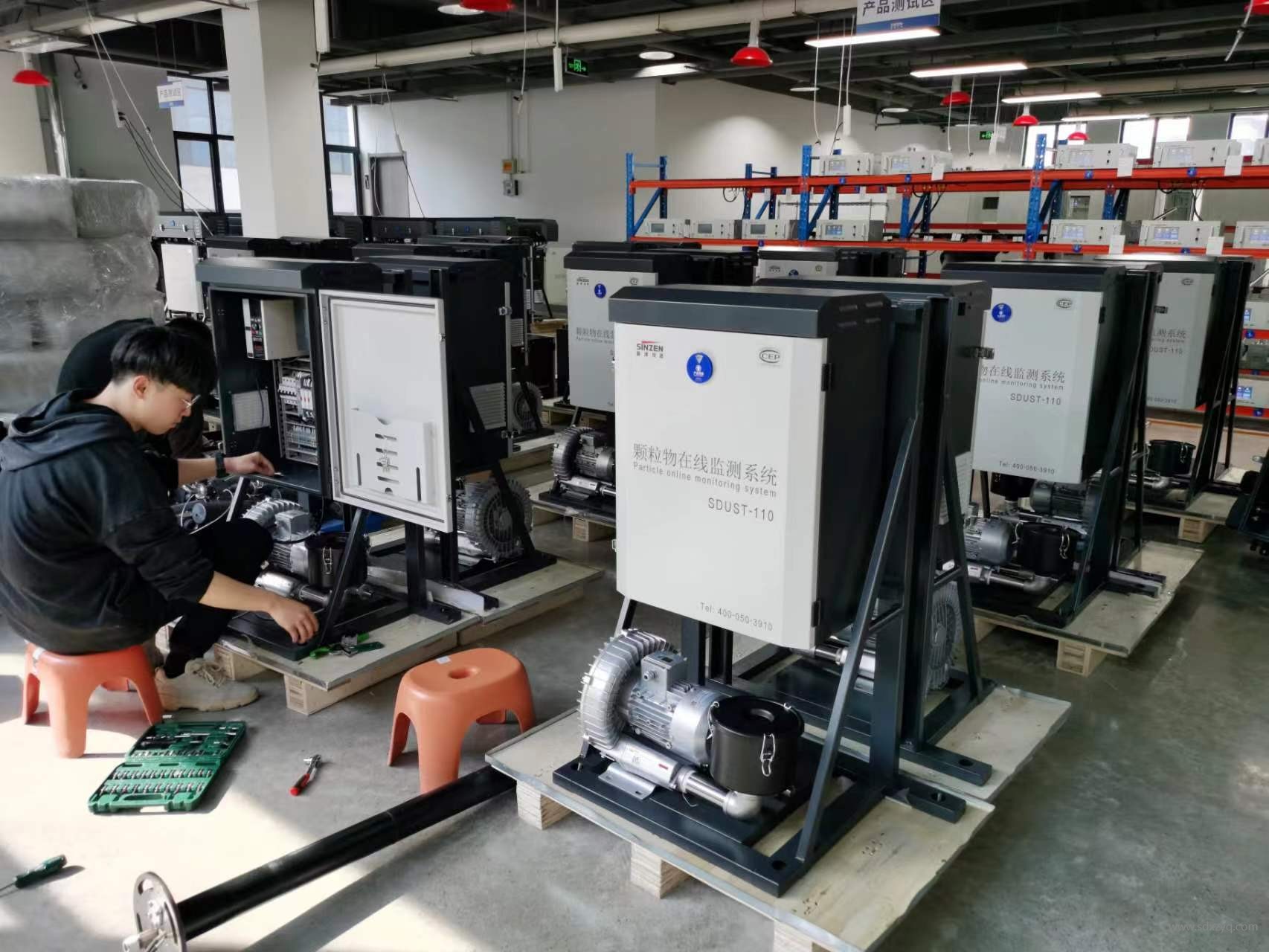 1711440086571844.jpg 抽取式超低粉塵儀.jpg